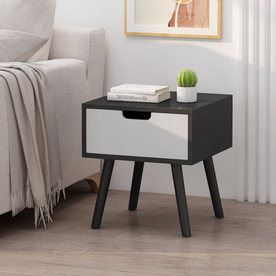 Table de bout
