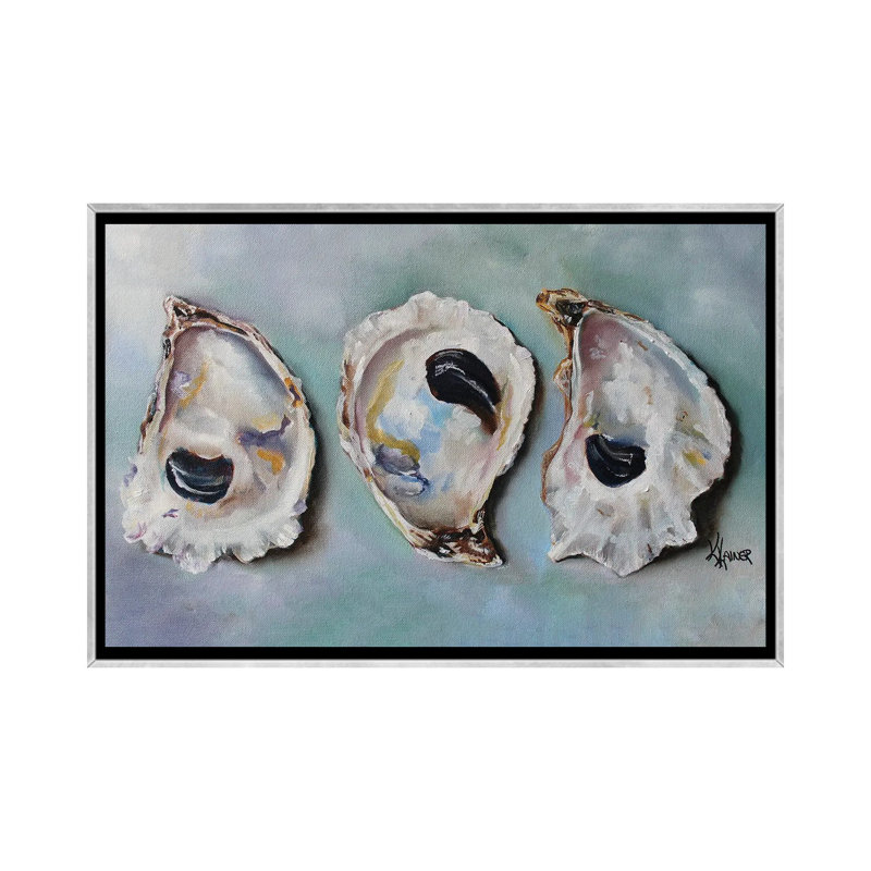 «Bay Oyster Shells» par Kristine Kainer, reproduction, Toile avec cadre flottant, H 18 po x l 26 po, Argent argent