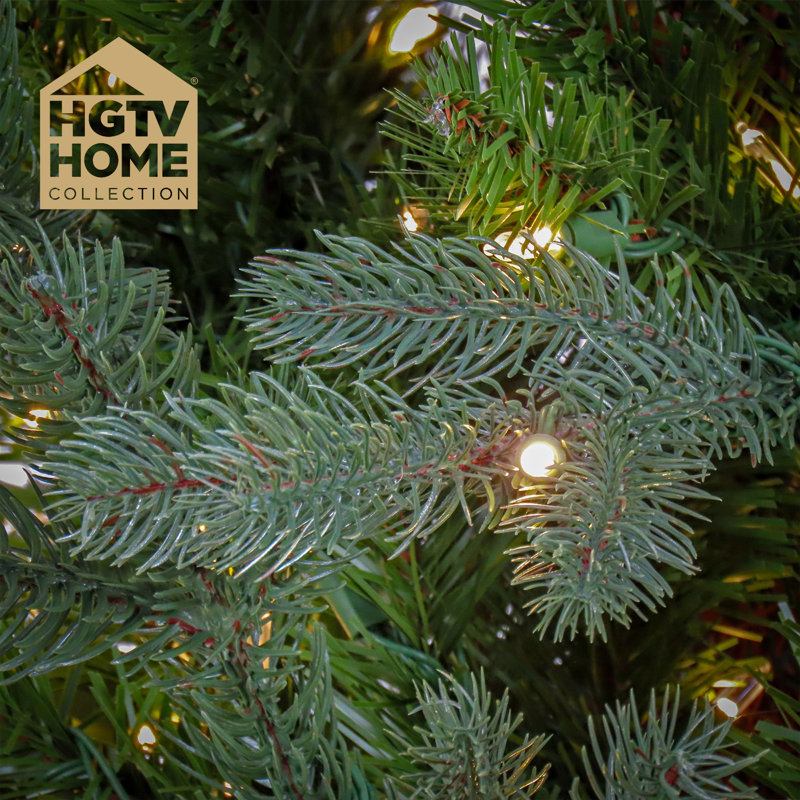 6.5' Lighted Christmas Tree