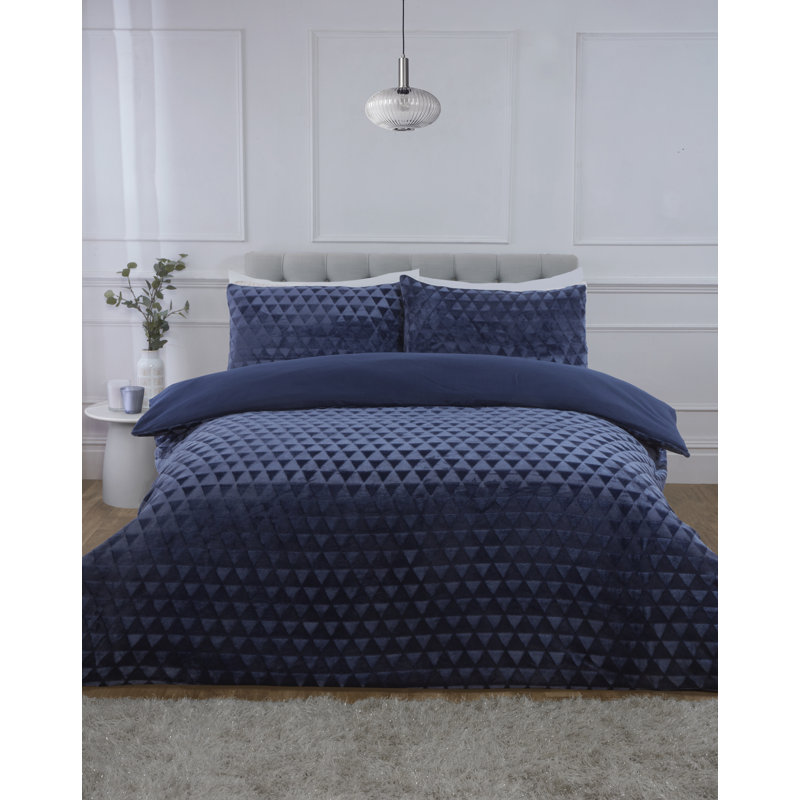 Diamond Cut Velvet Polyester Geometric Shapes Duvet Cover Set with Pillowcases, Navy Geometric