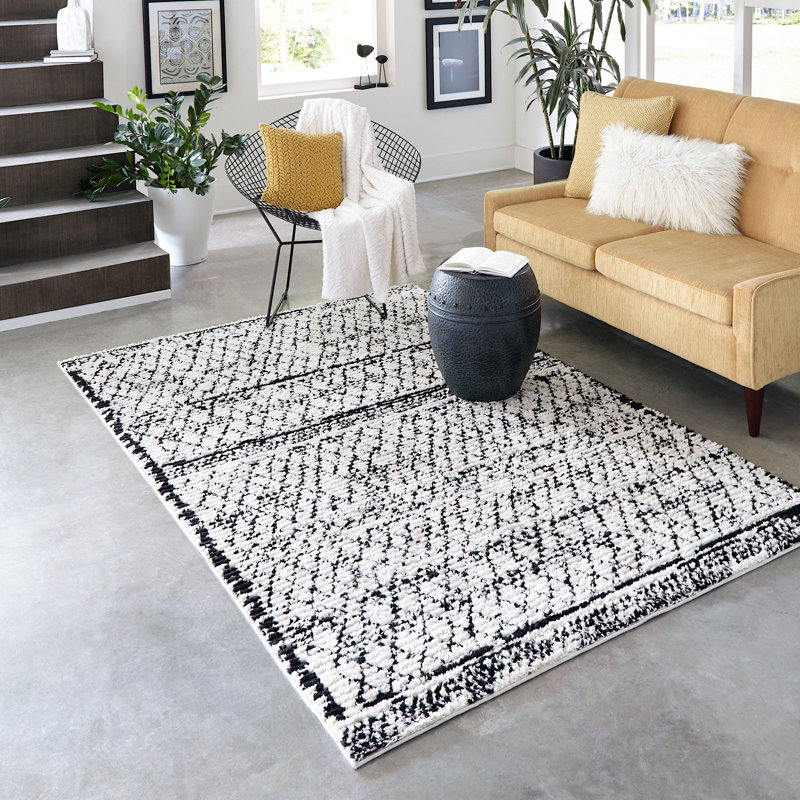 Victorville Abstract Indoor Rug, Rectangle 4' x 6'