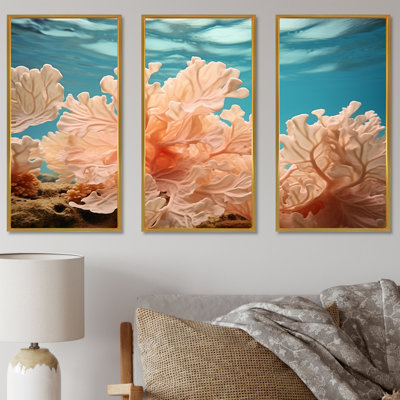 «Peach Coral Expression - Coastal Coral Under Water», ensemble d'art sur toile