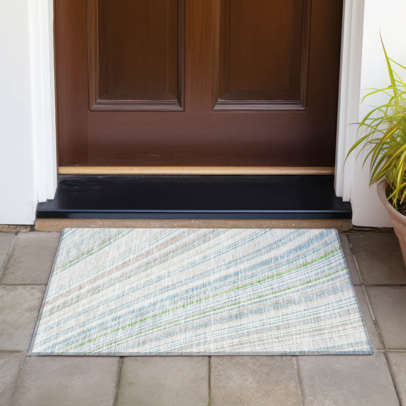 Tapis Chayden avec envers antidérapant, Rectangle 1 pi 8 po x 2 pi 6 po