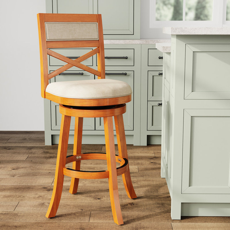 Tabouret de bar 30 po à finition naturelle avec siège pivotant en tissu beige orné de décoration pour le bar, la finition et le revêtement charmant