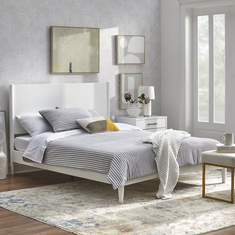Gaurika Platform Bed, White