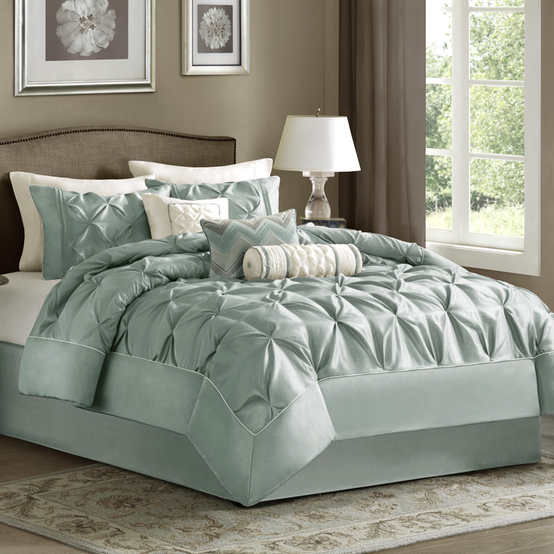 Laurel 7 Piece Tufted Comforter Set, Full Comforter + 1 Bed Skirt + 2 Shams + 3 Decorat, Seafoam