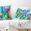Coussin lombaire à motif floral abstrait