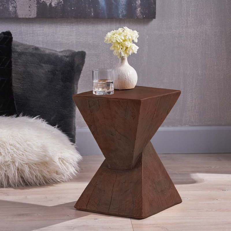 Table d'appoint extérieur, Noyer