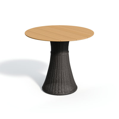 Tulle Round Outdoor Bar Table