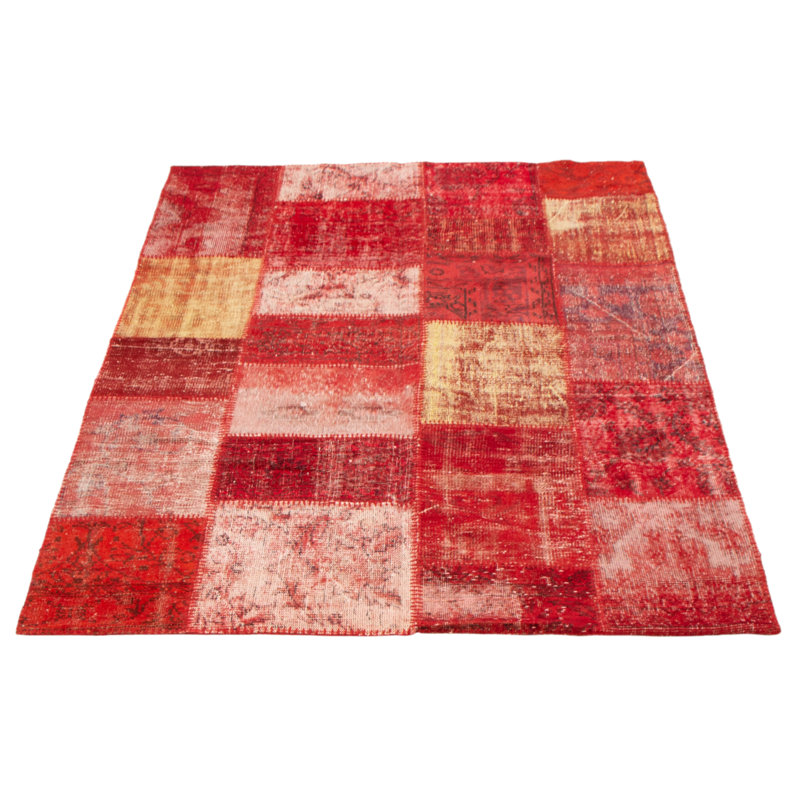 Tapis rouge Brunhilde 5 pi 6 po x 8 pi 6 po