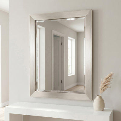 Miroir d'appoint mural 27,75 po x 21,75 po Champagne brossé biseauté pour meuble-lavabo, entrée, salon, chambre à coucher