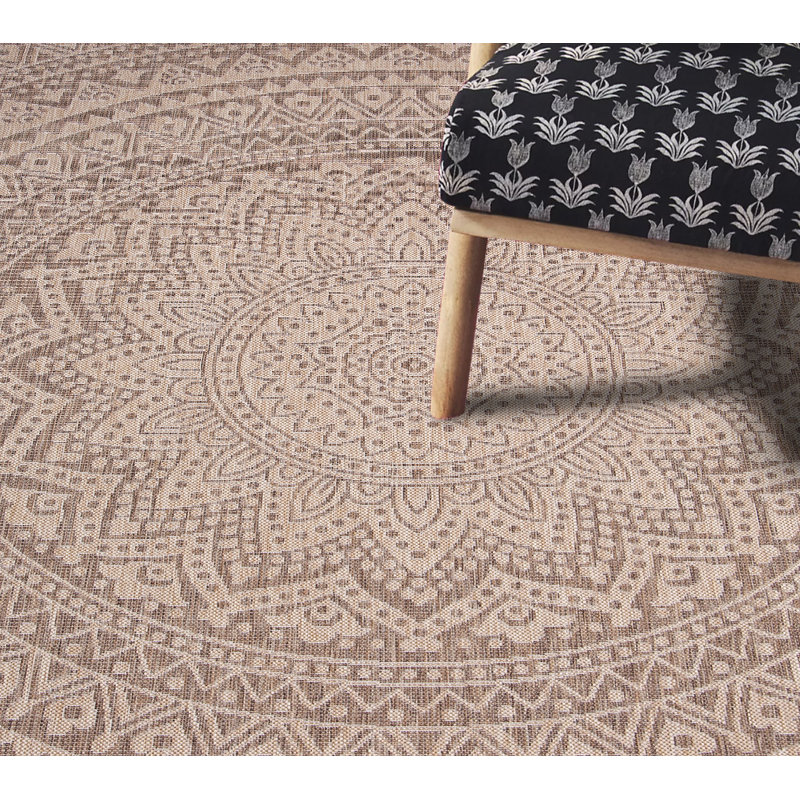 Tapis intérieur / extérieur brun / beige Ellington, Rectangle 5 pi 3 po x 7 pi 6 po