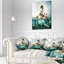 Coussin de siège en femme sexy portrait sur un coussin de réservoir