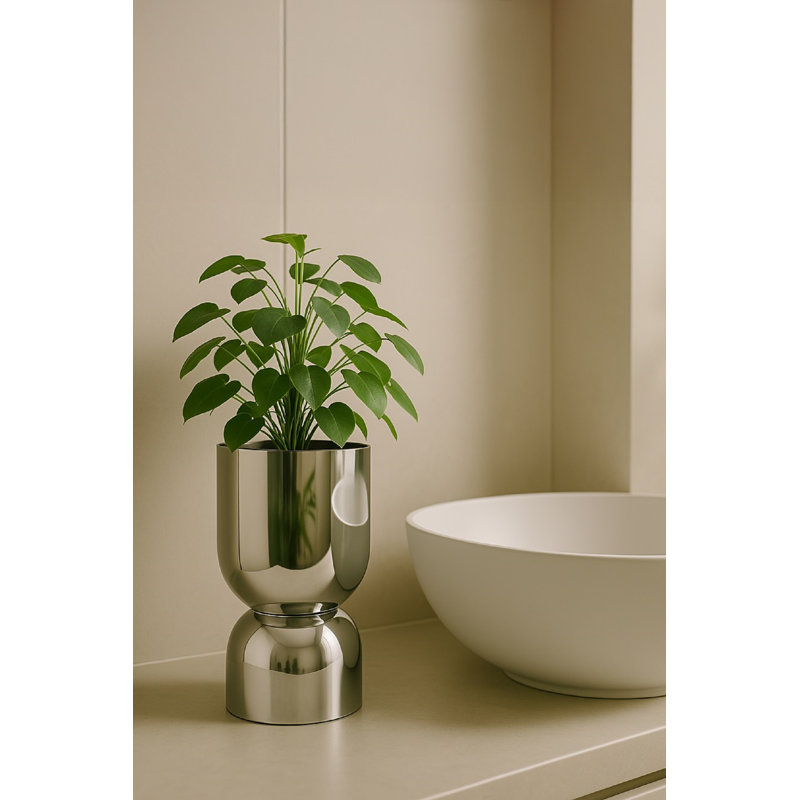 Iron Vase, Blanc