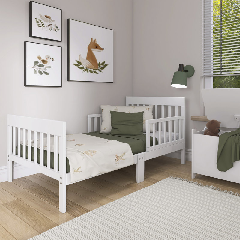  Dream On Me Finn Toddler Bed, White