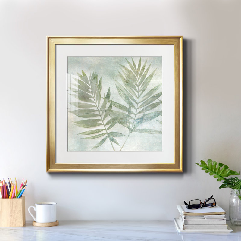 «Soft Leaves II» par J Paul, reproduction d'art sur papier encadrée, H 26,5 po x l 26,5 po x P 1,5 po, Papier encadré doré