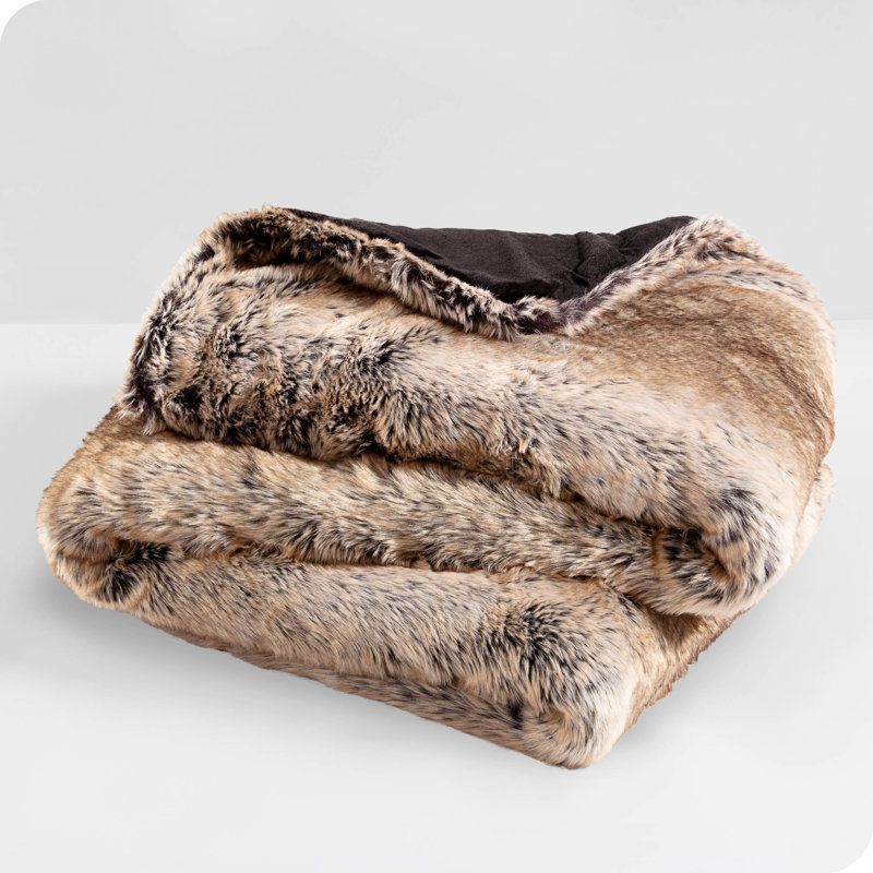 Cozy Variegated Chestnut Faux Fur & Fleece Throw Blanket