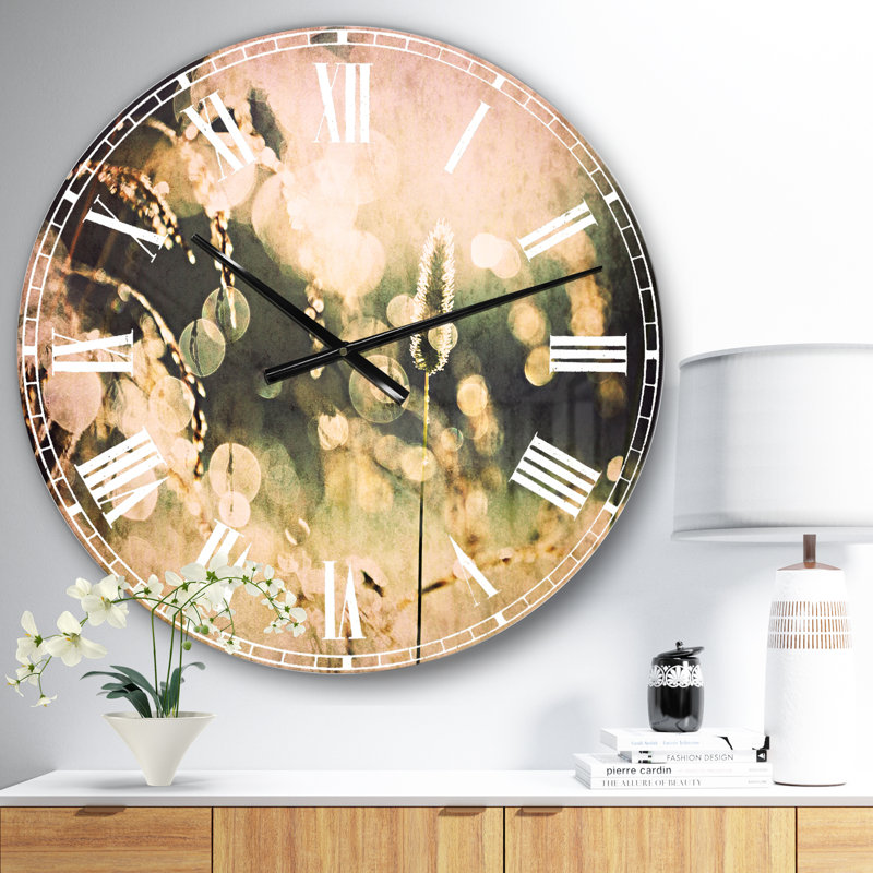 Sunny Meadow avec fleurs sauvages - horloge murale traditionnelle, Moyen