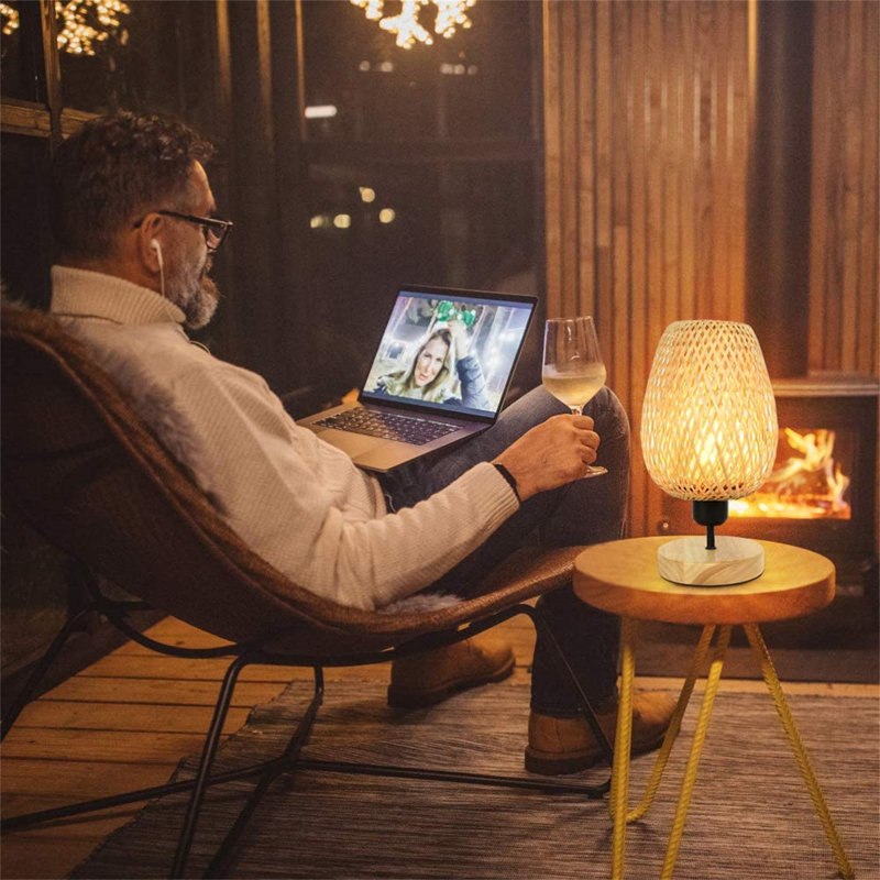 Eradu Table Lamp