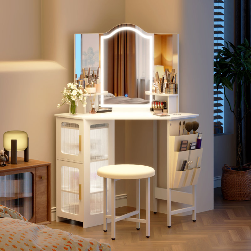 Audryanna Vanity