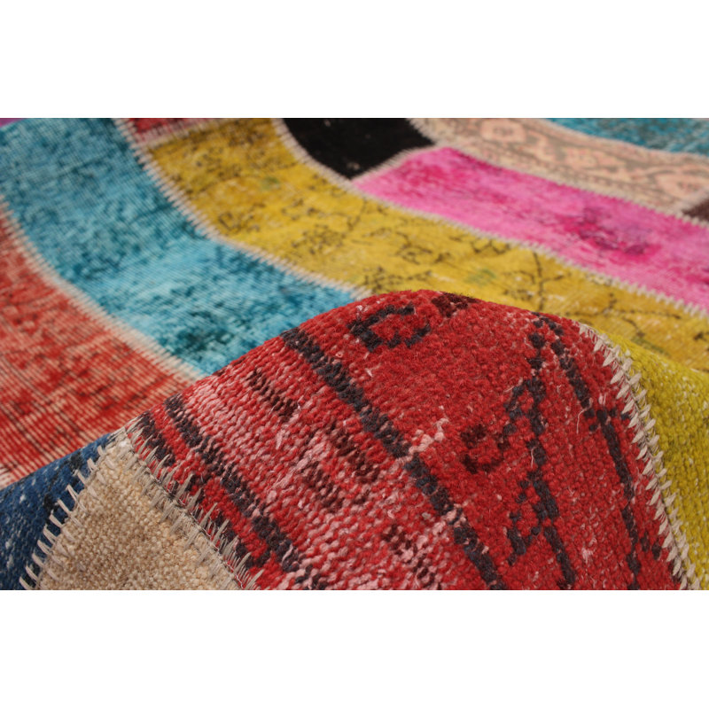 Tapis unique en laine noué à la main bleu / gris / jaune des années 2010 de 6 pi 7 po x 10 pi 1 po Mendham