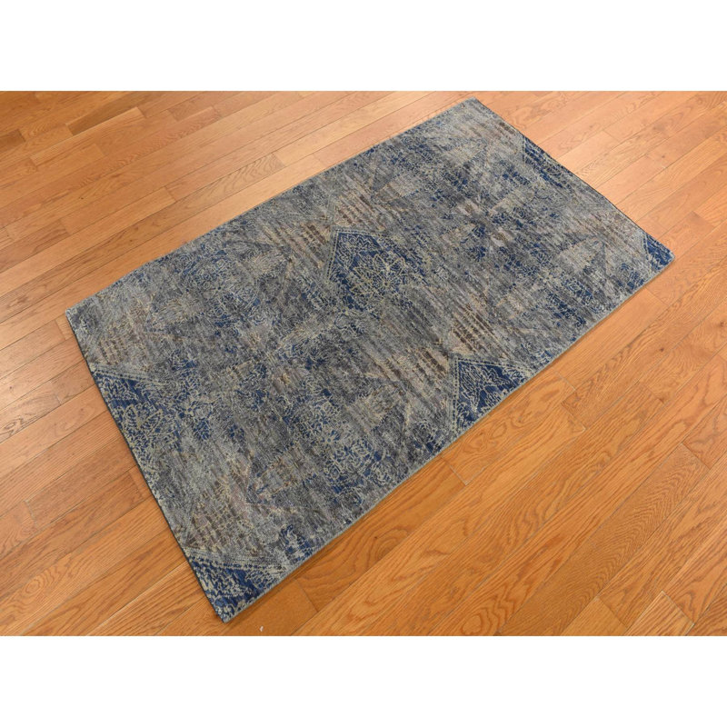 Tapis noué à la main 3 pi 0 po x 5 pi bleu Yale