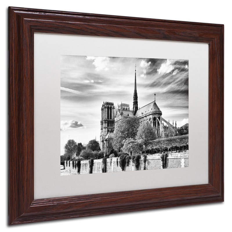 « notre dame cathedral paris » par philippe hugonnard,, reproduction de photo encadrée, H 11 po x l 14 po x P 0,5 po