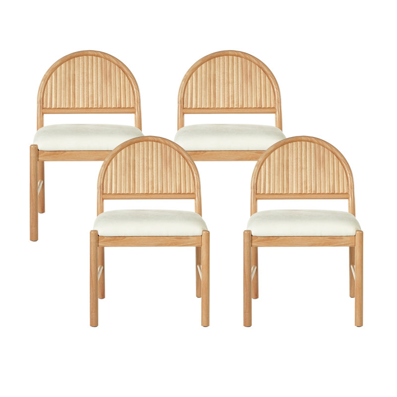 Chaise rembourrée Verona Organic Modern avec dossier cannelé et structure en bois d'hévéa massif pour la cuisine et la salle à manger