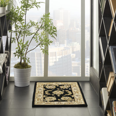 Tapis noir Corina