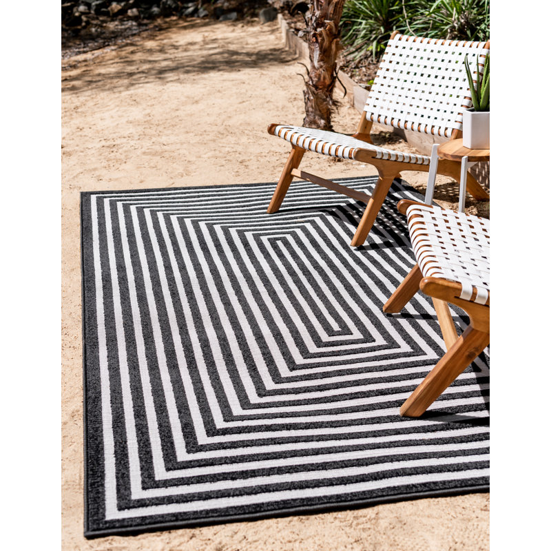Abstract Indoor / Outdoor Rug, Rectangle 9' x 12'
