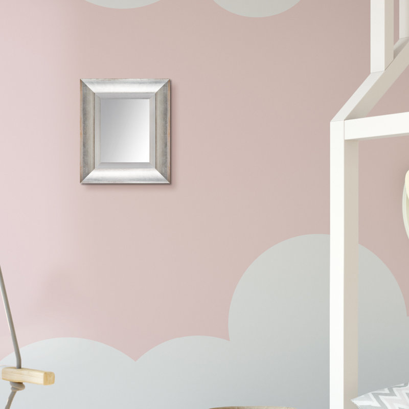 Miroir décoratif traditionnel biseauté rustique Lorcan, 14 po x 12 po