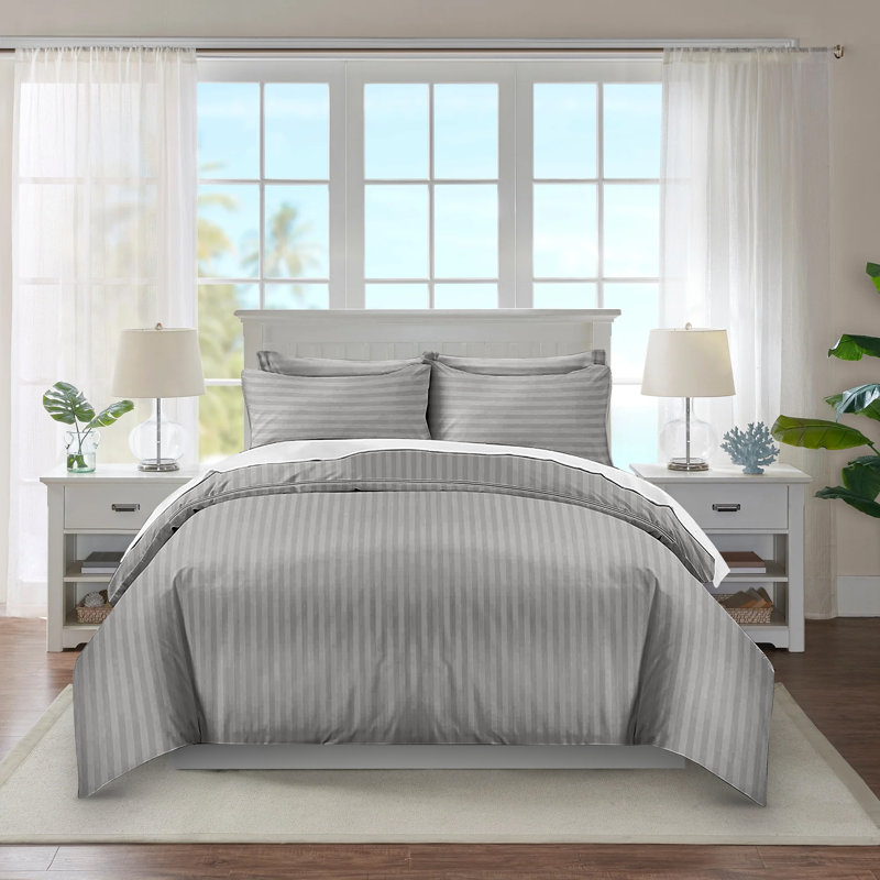 Thirlby Microfibre 250 TC Reversible Modern & Contemporary Duvet Cover Set with Pillow Cases, Grey