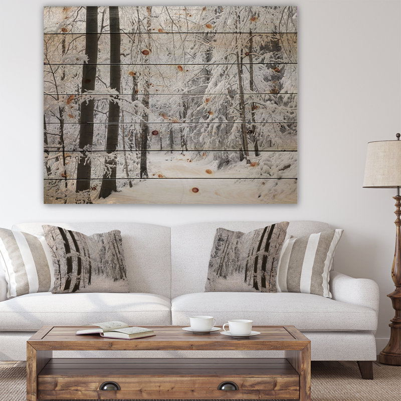Forêt d'hiver dense et allée Forêt d'hiver dense et allée - peinture sur, H 30 po x l 40 po x P 1 po