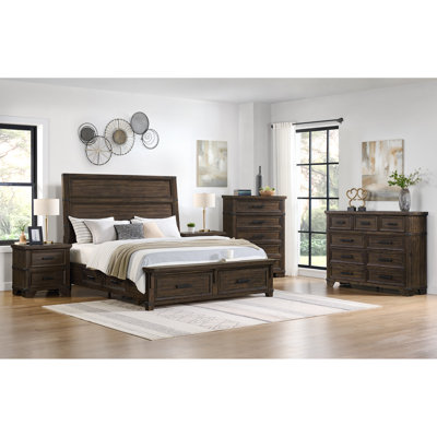 Ensemble de chambre avec grand lit 5 pièces Fortenberry