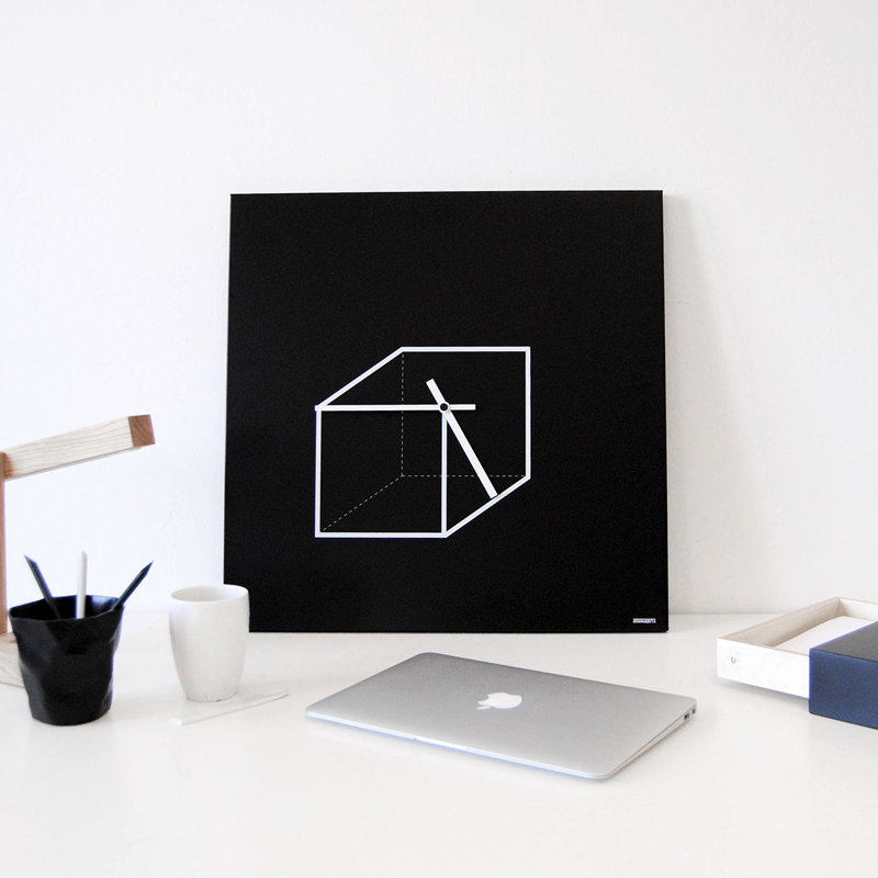 Mtmere Metal Wall Clock