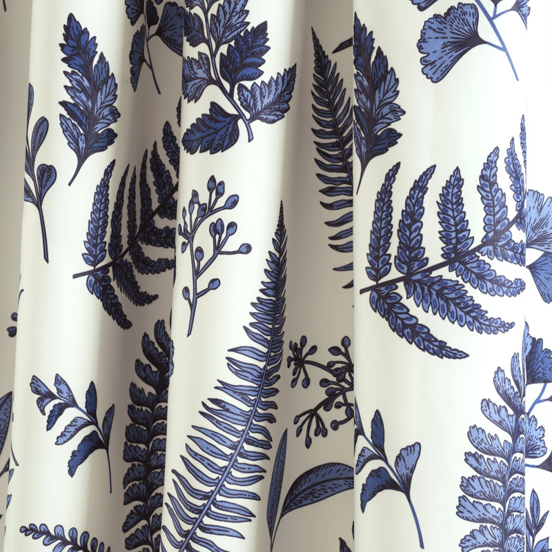 Paire de rideaux obscurcissant et isolant avec passe-tringle Devonia, Blanc / Bleu marine, L 52 po x L 108 po