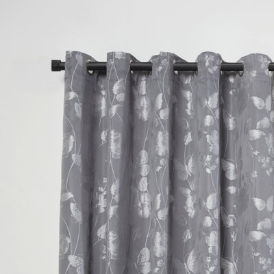 Full Stop Extendable Eyelet Curtain Pole and Hardware Set