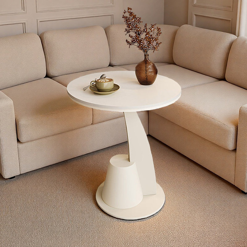 Cullison, Blanc