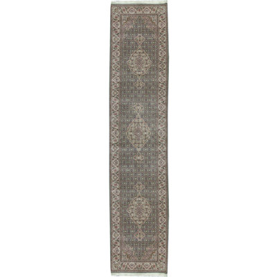 Shah Hand Woven Wool Oriental Area Rug