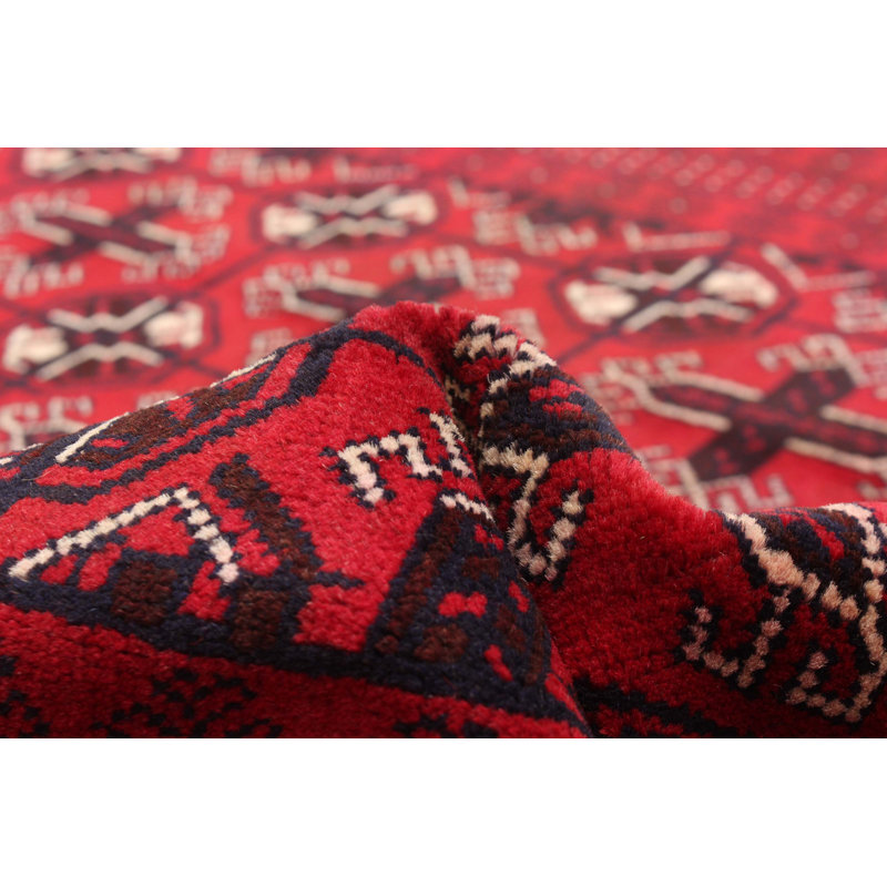 Tapis rouge Teimani 3 pi 7 po x 6 pi 3 po