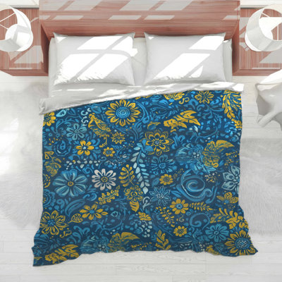 Blue Floral Pattern Comforter