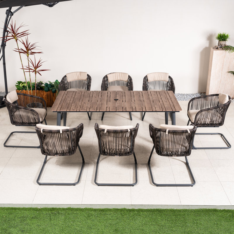 Ensemble repas extérieur pour 8 personnes avec coussins 8 personnes