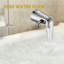 Bec de baignoire de salle de bain avec inverseur-98342033