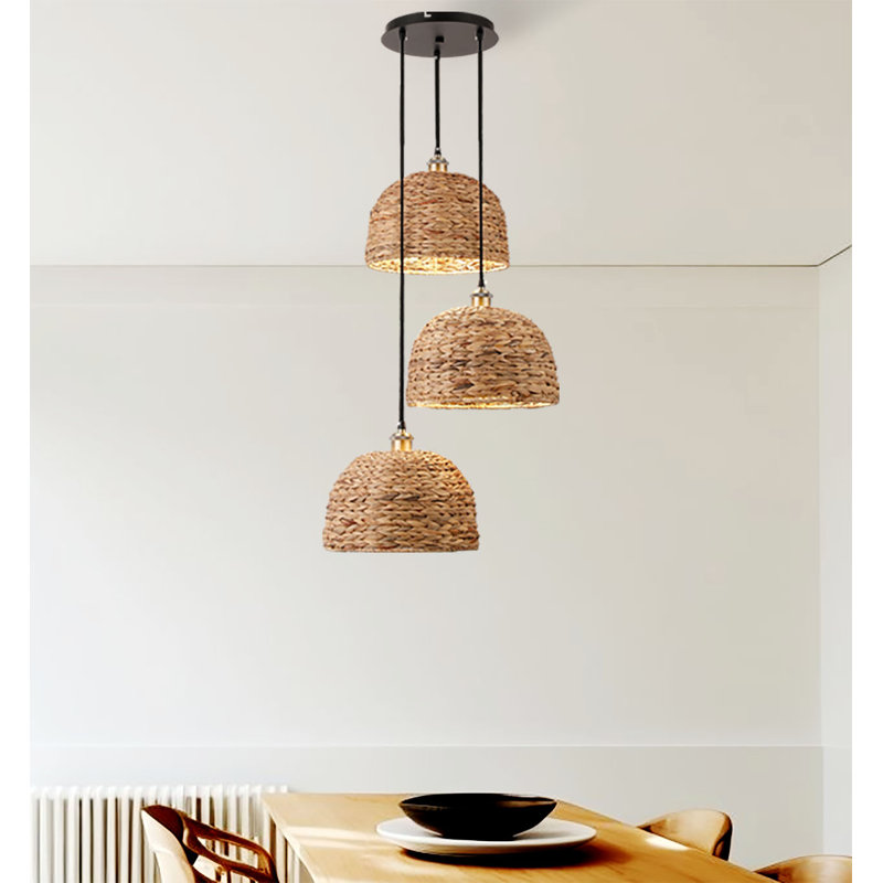 Luminaire suspendu rustique noir 3 lumières avec abat-jour en rotin naturel