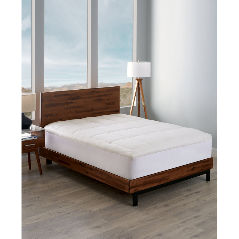 Queen White Gel Down Alternative Mattress Topper