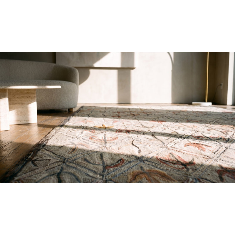 Light Ivory Antique American Folk Art Leaf Pattern Hooked Cotton Rug