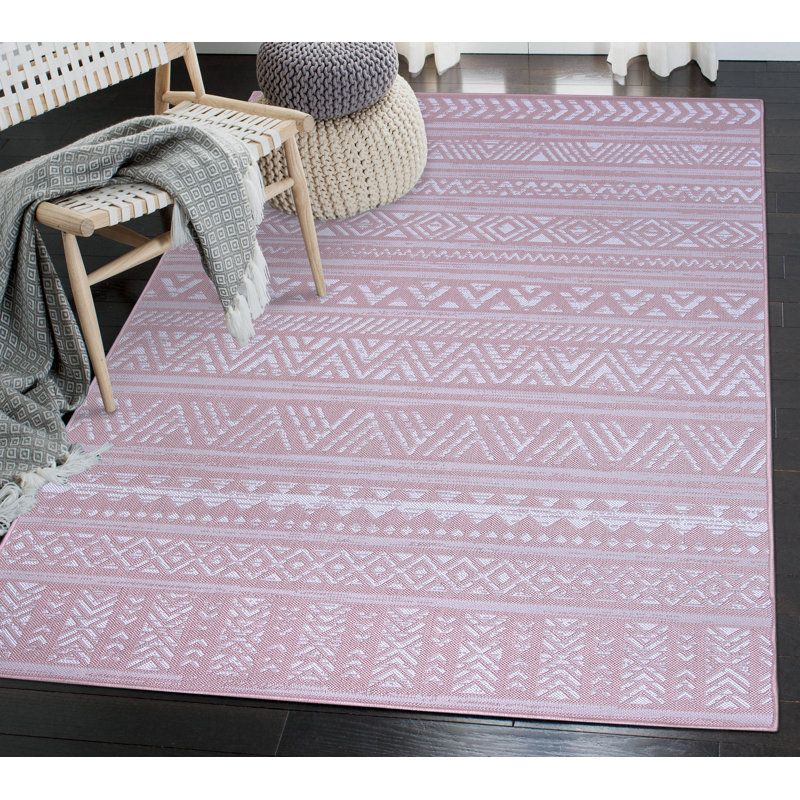 Tapis rose / mauve / blanc en polypropylène tissé à la machine Rectangle Tayyibah, Rectangle 5 pi 3 po x 7 pi 6 po