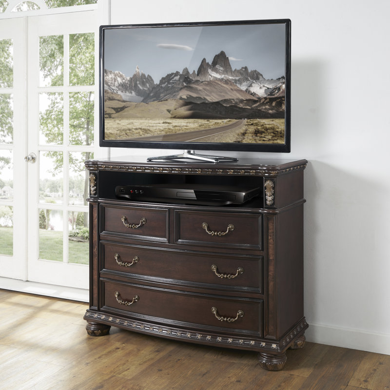 Ancalin 46'' W 4 - Drawer Dresser