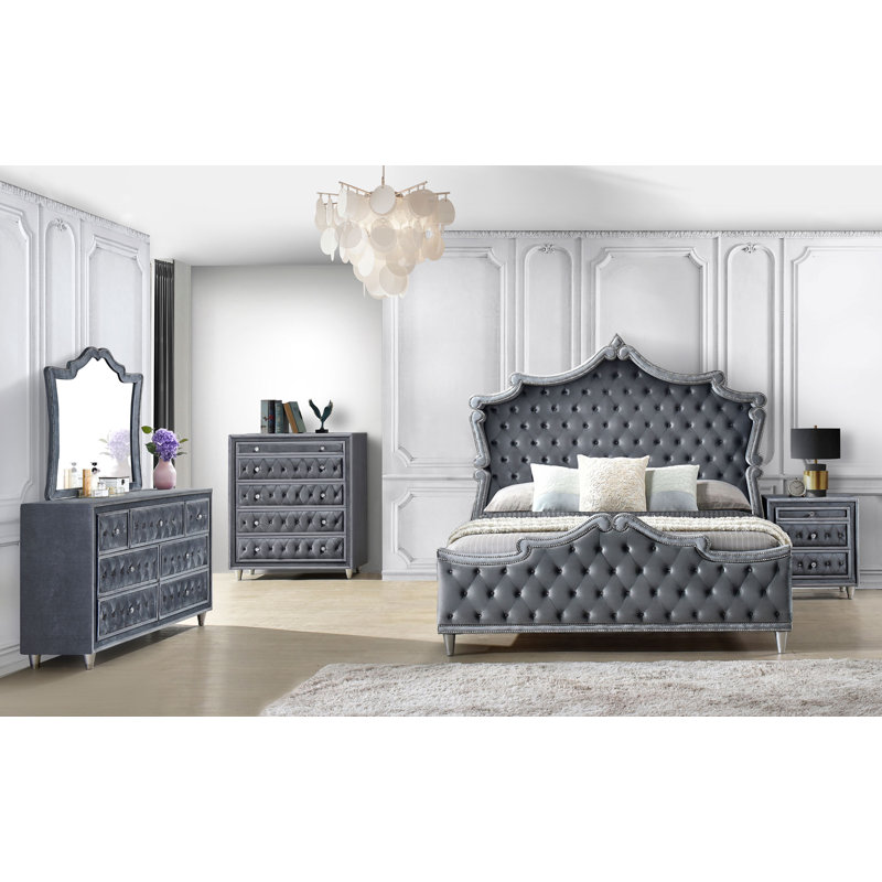 Ensemble de chambre à coucher Domenick, Gris, Très grand, 4 pièces: lit, commode, miroir, table de chevet
