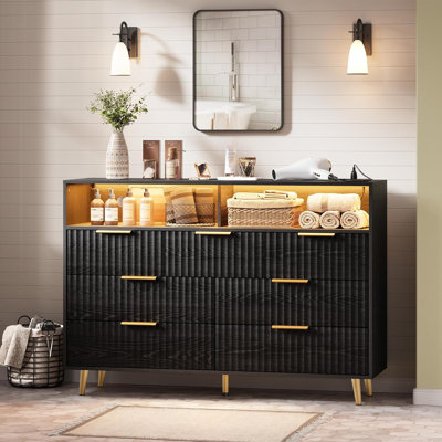 Commode 7 tiroirs cannelée de 54 pouces de largeur